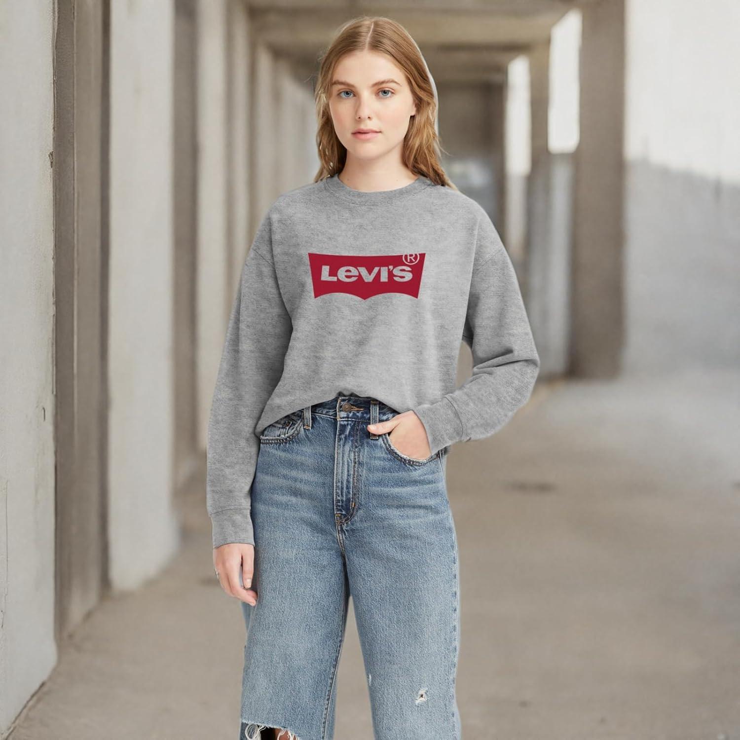 imageLevis Womens Graphic Standard Crewneck SweatshirtStarstruck Heather Grey