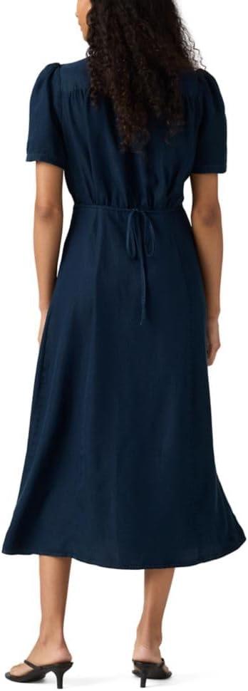 imageLevis Womens Sarina Short Sleeve Midi DressInitial Take