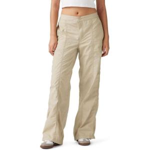 Levi’s Women’s Baggy Parachute Pants(White Pepper)