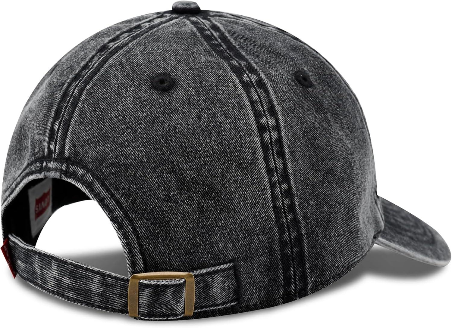 imageLevis Mens Classic Baseball Hat with LogoBlack