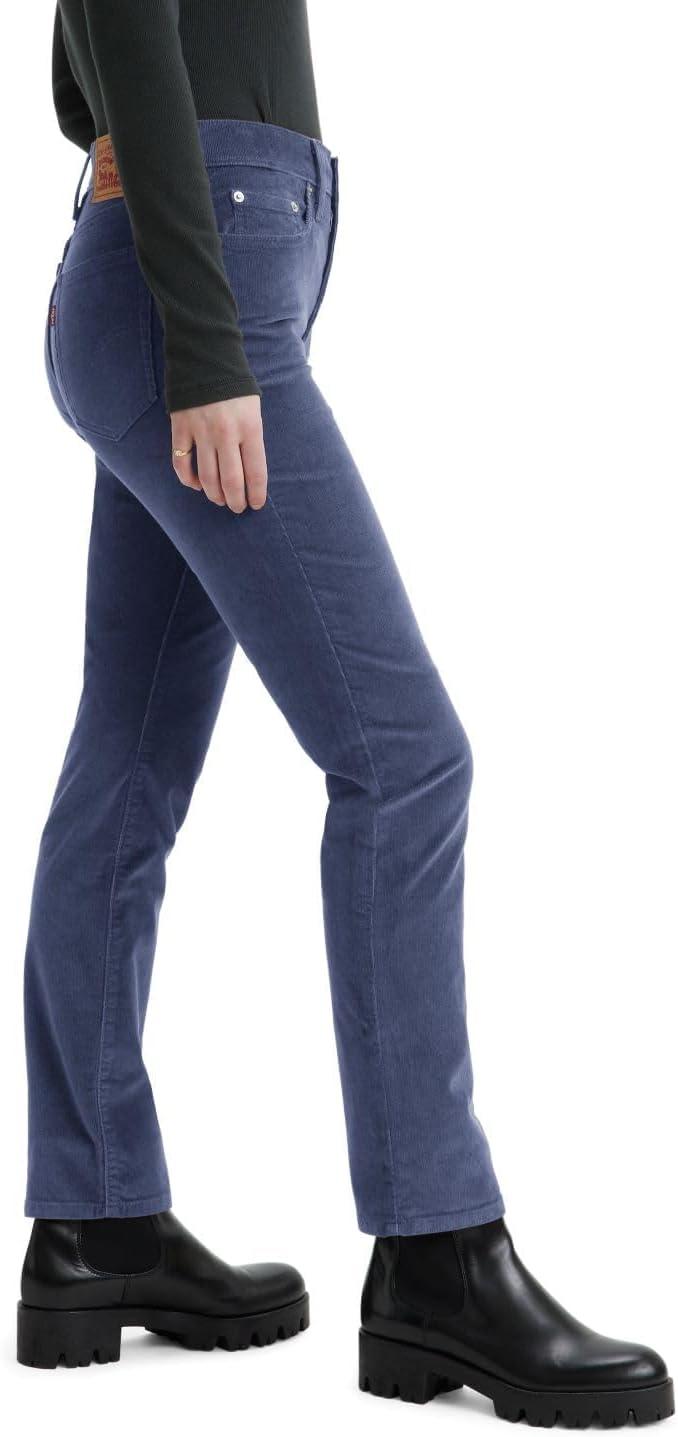 imageLevis Womens 724 High Rise Straight JeansNightwatch Blue
