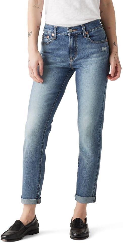 imageLevis Womens New Boyfriend JeansDriving Away