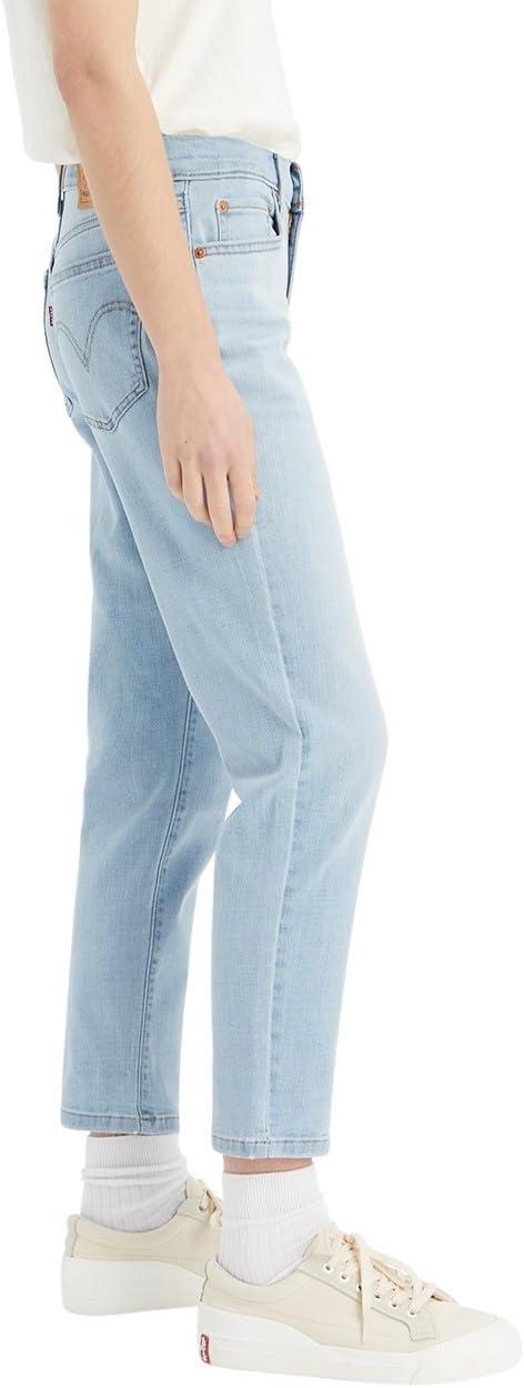 imageLevis Womens New Boyfriend JeansHold It Down