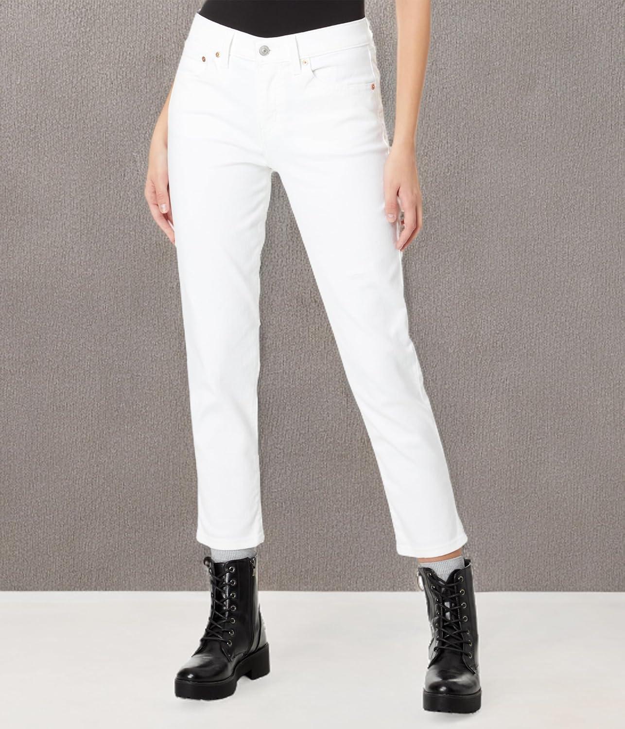 imageLevis Womens New Boyfriend JeansSimply White