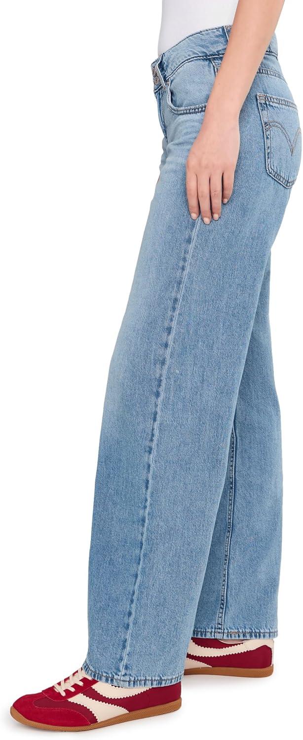 imageLevis Womens Superlow LooseInherent Dreams