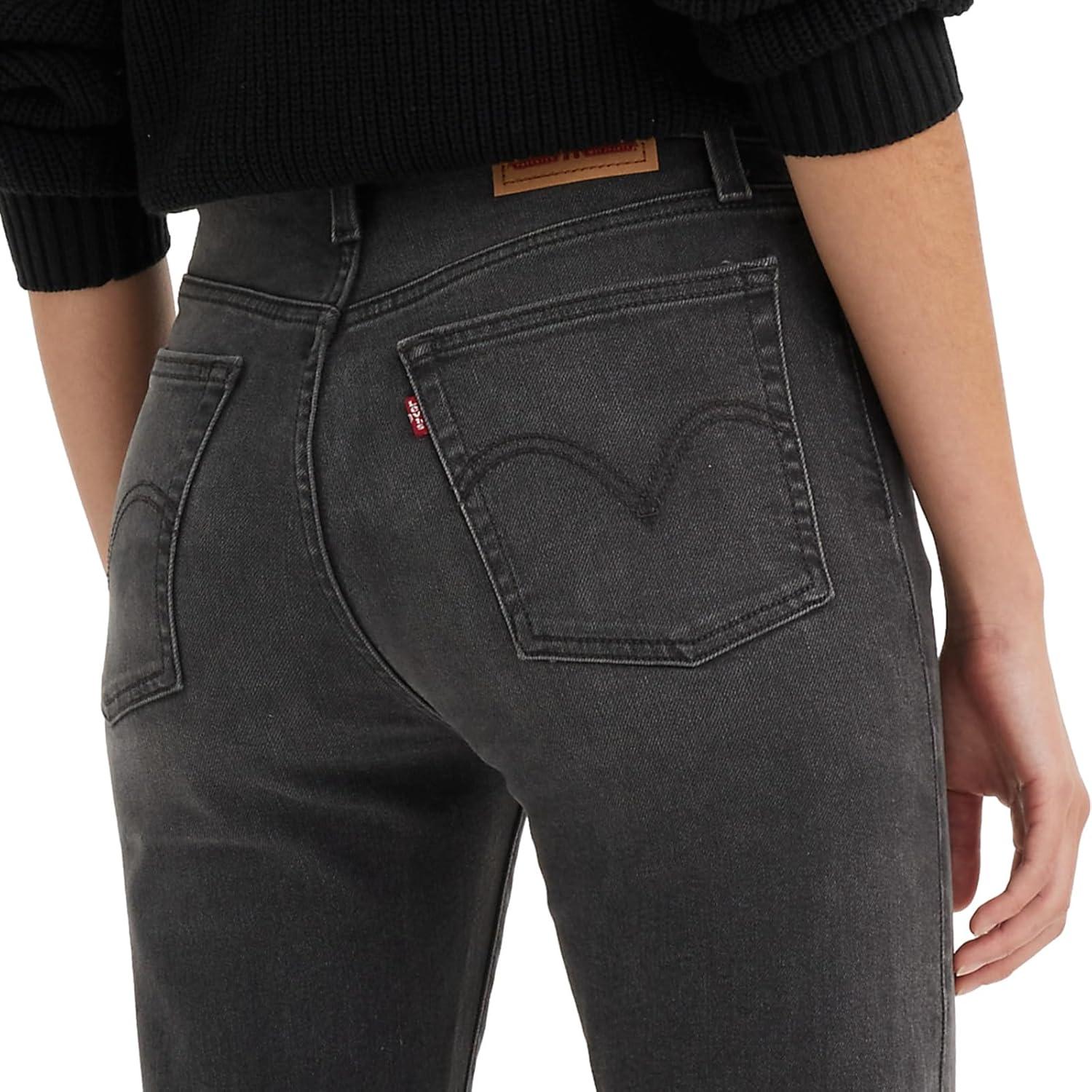 imageLevis Womens Wedgie Straight JeansLeisure Time Tonight