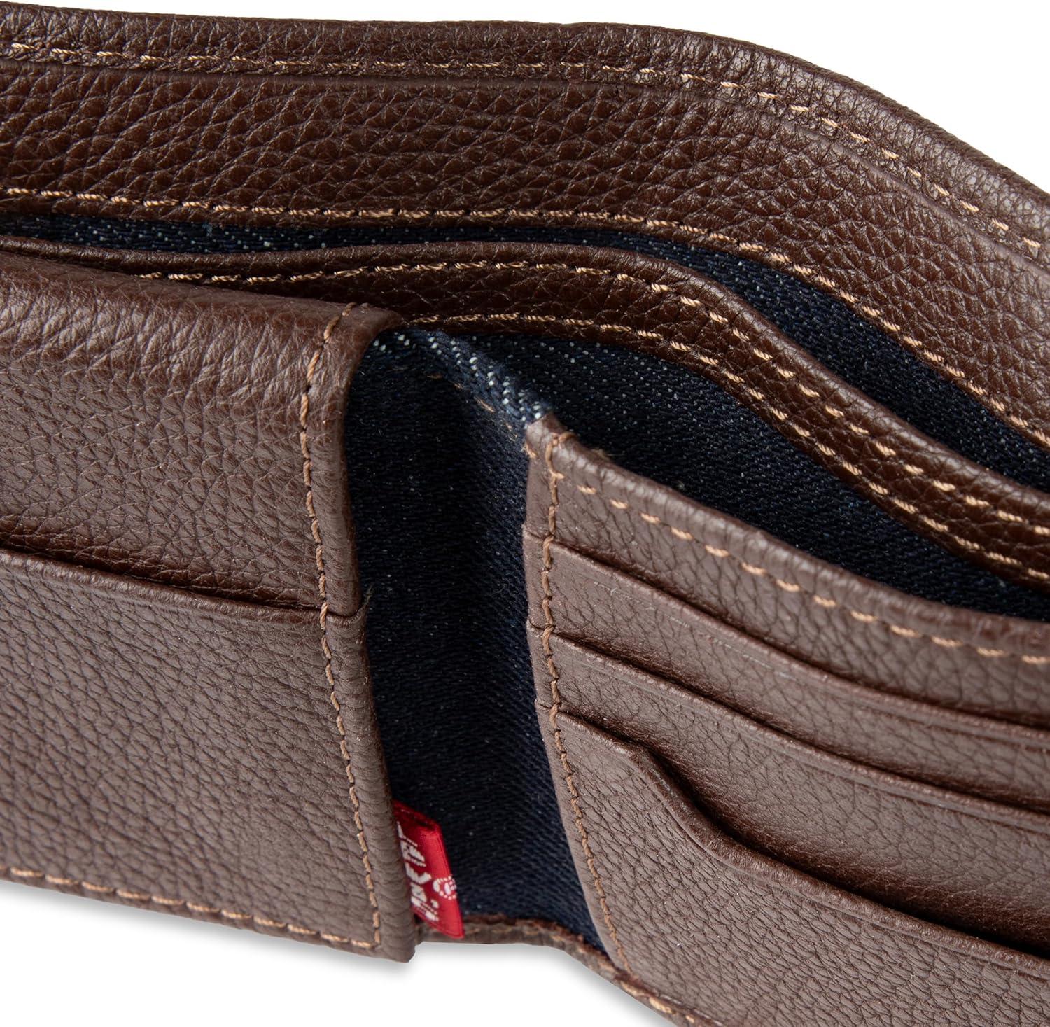 imageLevis mens Classic Bifold Passcase Wallet With Multiple Card Slots and Id Window Brown WesternBrown Ornament